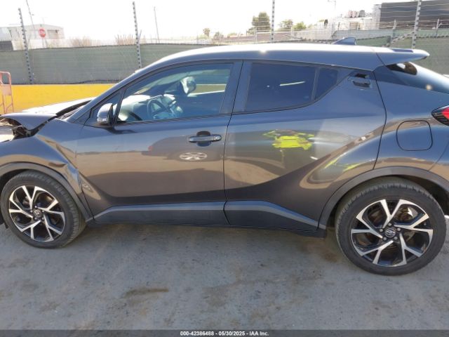 NMTKHMBX4JR024785 Toyota 3zr-fae