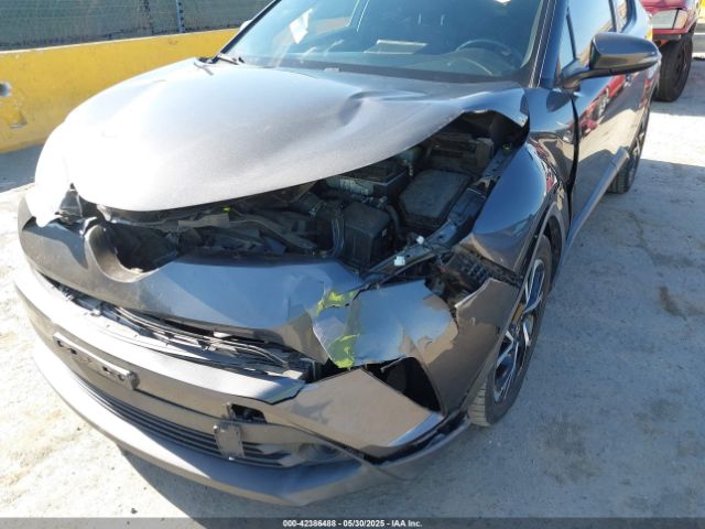 NMTKHMBX4JR024785 Toyota 3zr-fae