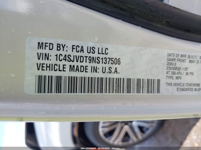 2022 JEEP WAGONEER 1C4SJVDT9NS137506 Photo 8