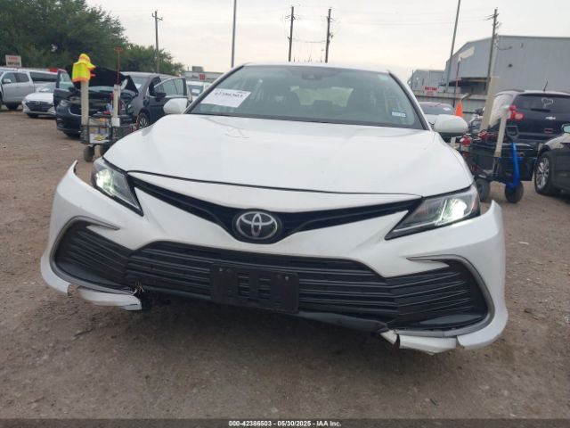 4T1C11AK6RU884401 Toyota CAMRY LE