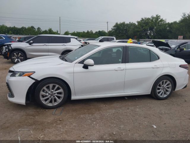 4T1C11AK6RU884401 Toyota CAMRY LE