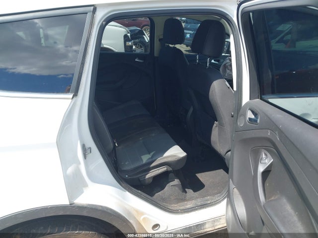1FMCU0GX1GUC55999 Ford Escape