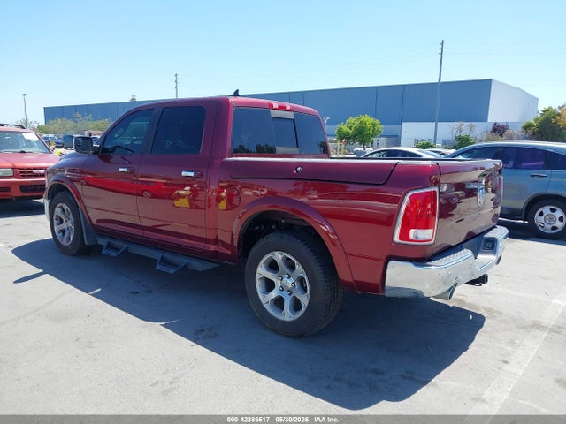 1C6RR7NM7JS351731 RAM 1500 Laramie  4x4 5'7 Box