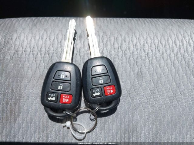 2T1BURHE0GC656202 Toyota COROLLA LE