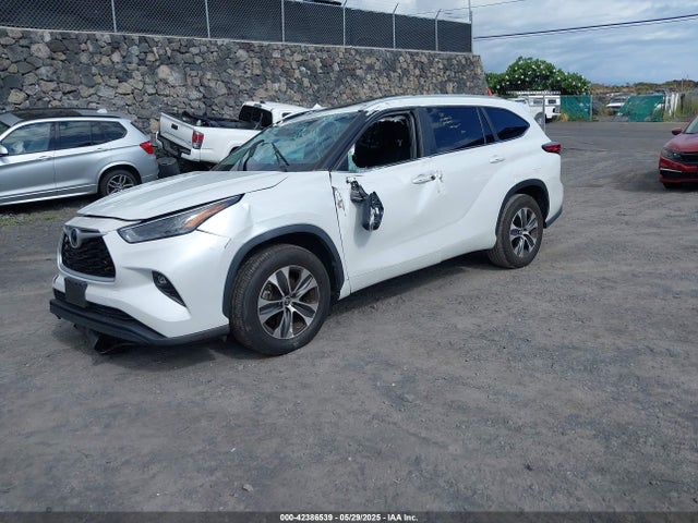 Toyota t24a-fts 2023 5TDKDRAH2PS500903 Image 2