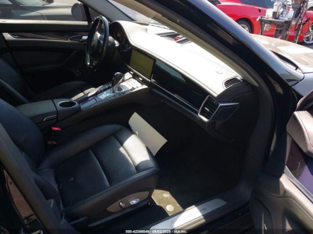 2011 PORSCHE PANAMERA WP0AA2A77BL013757 Photo 4