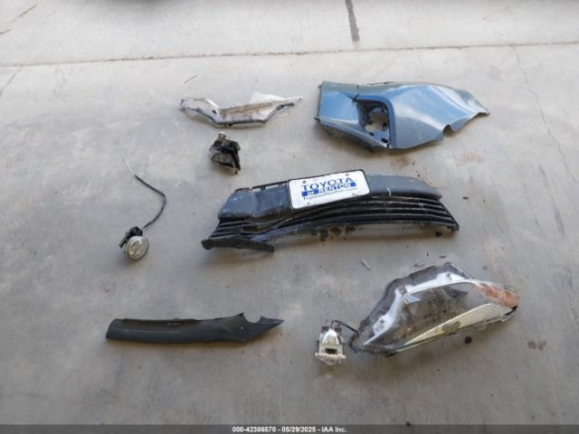 5YFBPRHE6EP098831 Toyota 2zr-fae