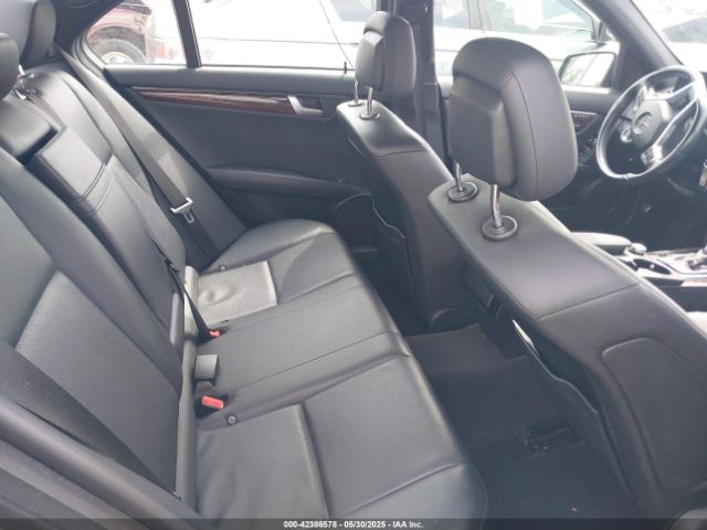WDDGF8AB9EA952191 Mercedes-Benz 2014