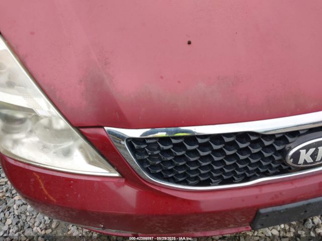 KNDMG4C70E6581338 KIA SEDONA LX