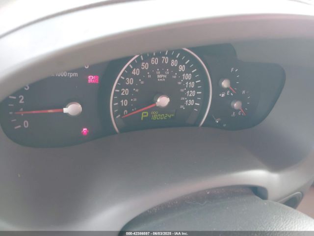 KNDMG4C70E6581338 KIA SEDONA LX