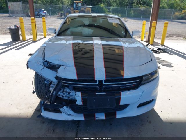 2C3CDXBGXFH856953 Dodge Charger Se