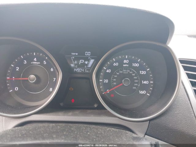 5NPDH4AE6GH663582 Hyundai ELANTRA SE