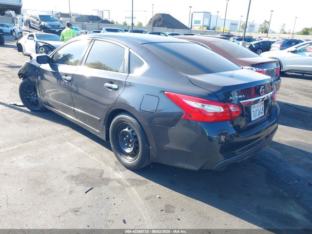 1N4AL3AP5GC282773 Nissan 2016