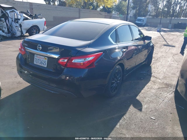 1N4AL3AP5GC282773 Nissan 2016