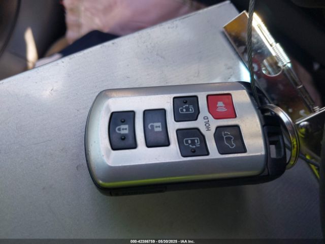 2017 TOYOTA SIENNA 5TDYZ3DCXHS895701 Photo 10
