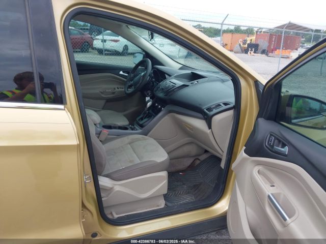 1FMCU0GX2EUD29508 Ford ESCAPE SE