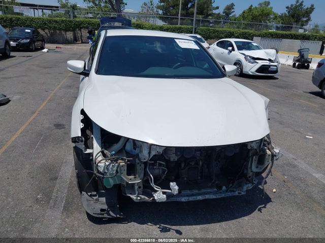 1HGCR2F18HA143042 Honda k24w1