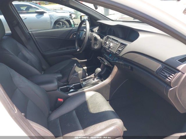 1HGCR2F18HA143042 Honda k24w1