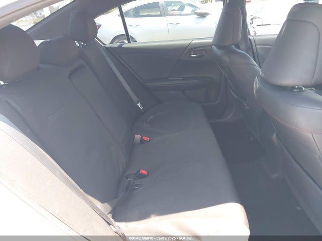 1HGCR2F18HA143042 Honda k24w1