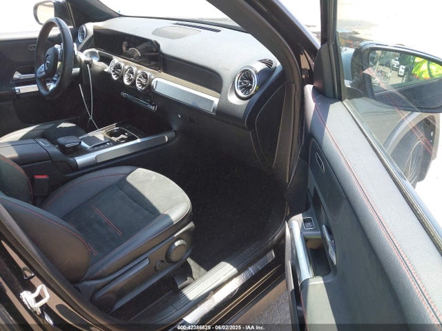 W1N4M4GB6NW183020 Mercedes-Benz m260