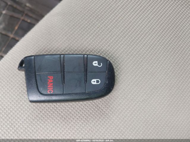 1C4RJEAG5FC143806 Jeep Grand Cherokee Laredo