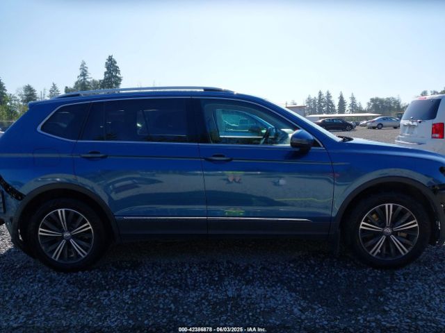 3VV2B7AX7JM029275 Volkswagen Tiguan 2.0t Se/2.0t Sel