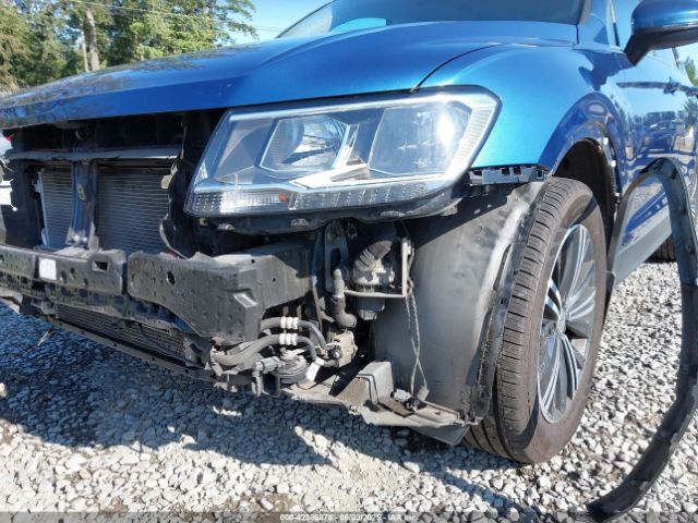 3VV2B7AX7JM029275 Volkswagen Tiguan 2.0t Se/2.0t Sel