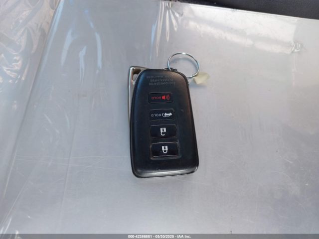 2018 LEXUS RX 350 2T2ZZMCAXJC096263 Photo 10