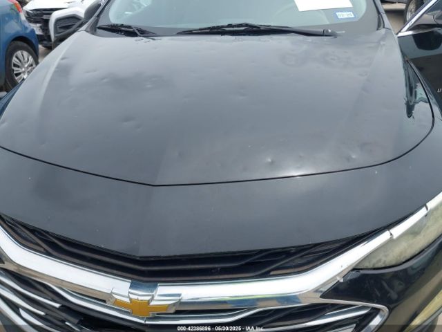 1G1ZB5ST4LF131299 Chevrolet Malibu Fwd Ls