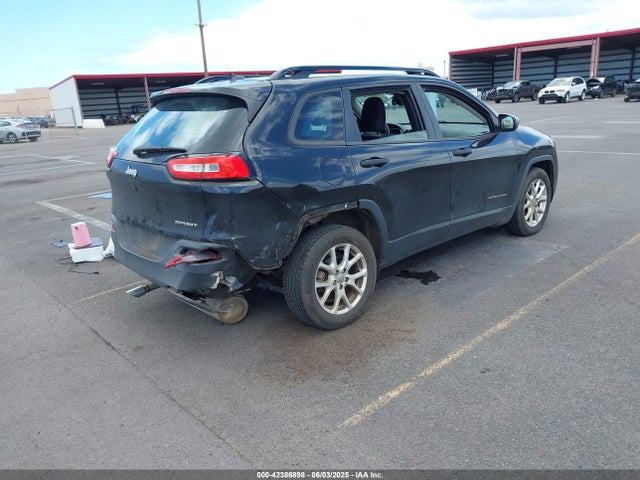 1C4PJLAB8FW733125 Jeep Cherokee