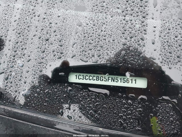 42386899 :رقم المزاد ، 1C3CCCBG5FN515611 vin ، 2015 Chrysler 200 S مزاد بيع