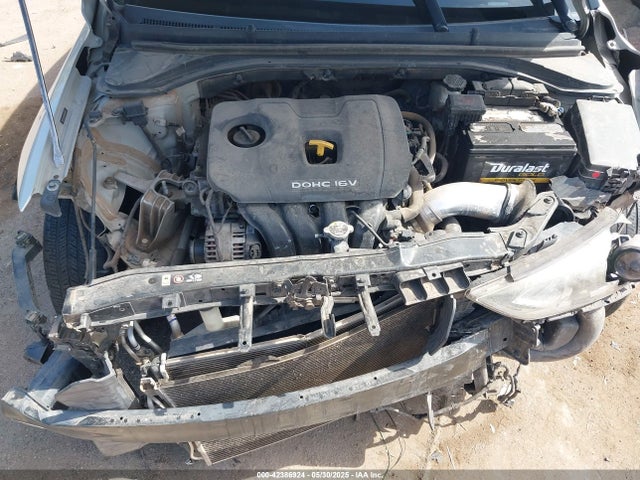 5NPD74LF9HH084578 Hyundai 2017