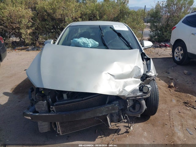 5NPD74LF9HH084578 Hyundai 2017