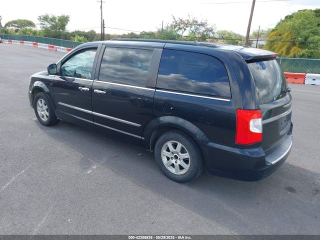 2011 CHRYSLER TOWN & COUNTRY 2A4RR5DG1BR623552 Photo 2