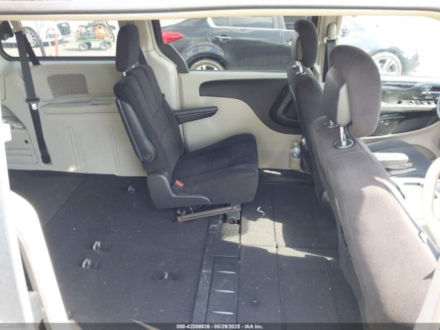 2011 CHRYSLER TOWN & COUNTRY 2A4RR5DG1BR623552 Photo 7