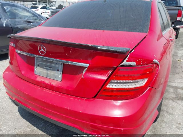 2013 MERCEDES-BENZ C 250 WDDGF4HB9DR244988 Photo 5
