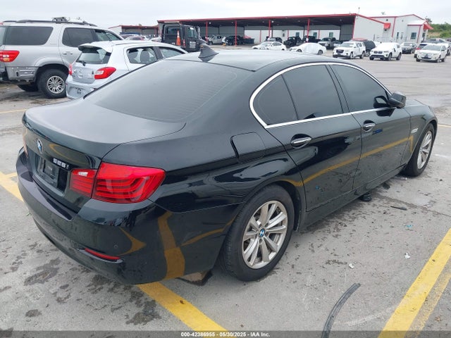 WBA5A5C54GG352200 BMW 528I