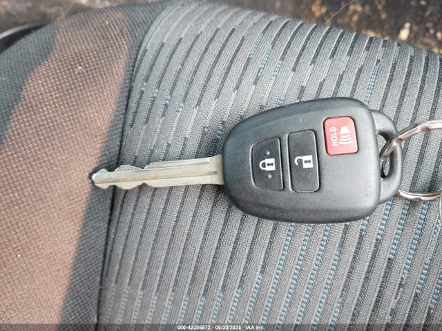 Scion 2az-fe 2015 JTLZE4FE9FJ076729 Image 11