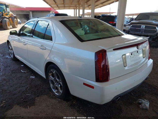 2005 CADILLAC STS 1G6DC67A650175163 Photo 2
