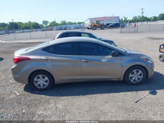 5NPDH4AE0GH754606 Hyundai ELANTRA SE
