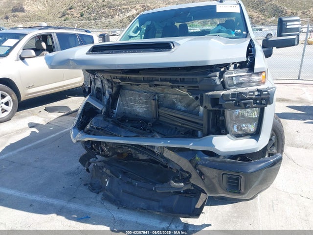 2GC4KME74S1148409 Chevrolet l8t