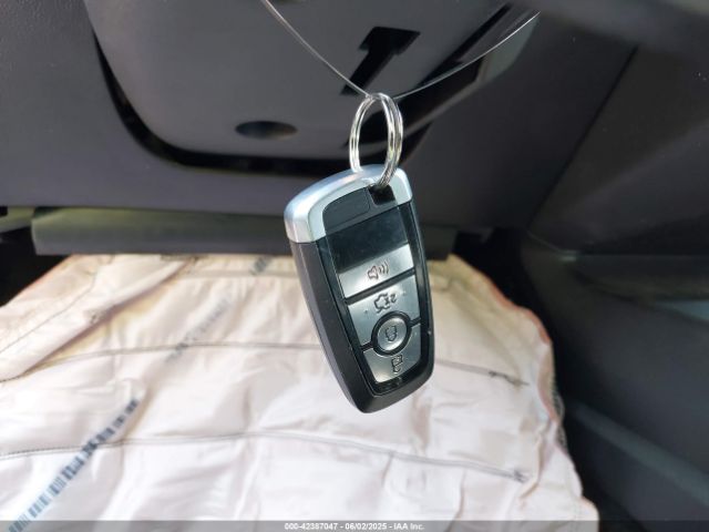 2017 FORD FUSION HYBRID 3FA6P0LU3HR323903 Photo 10