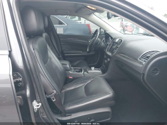 2C3CCAEG6KH634173 Chrysler 2019