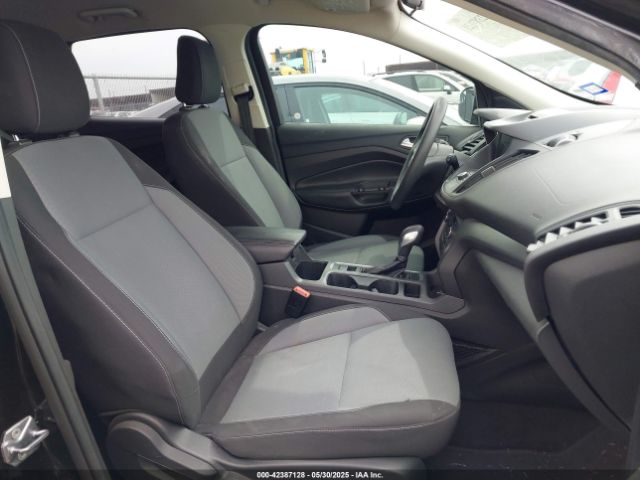 1FMCU0GD4JUA84534 Ford ESCAPE SE