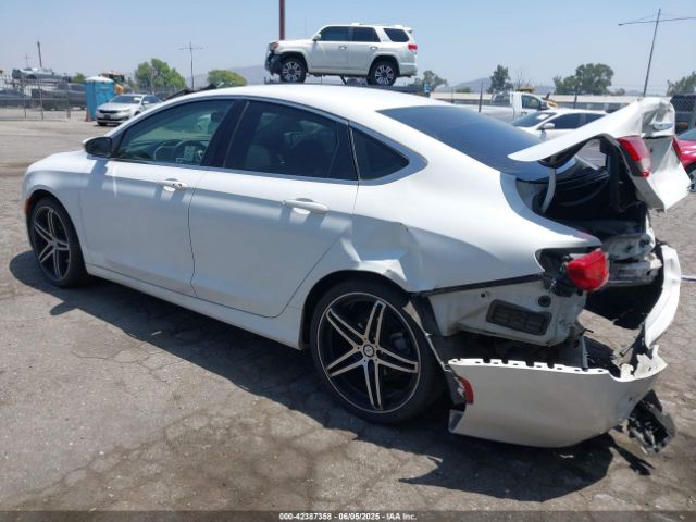 2015 CHRYSLER 200 1C3CCCAB6FN604514 Photo 2