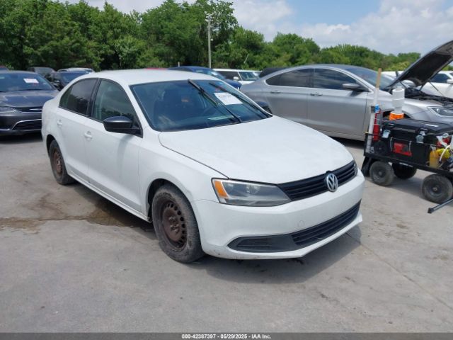 3VW2K7AJ0EM376038 auction archive image