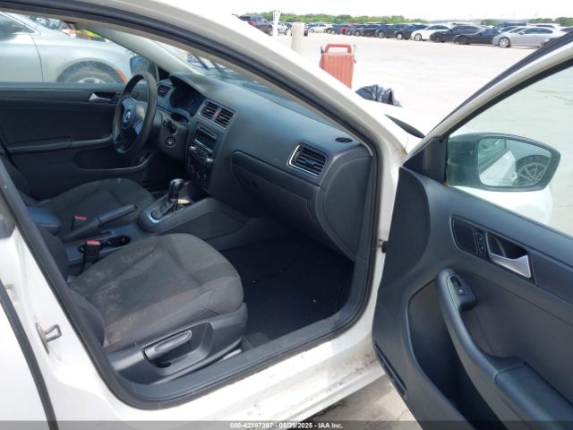 3VW2K7AJ0EM376038 Volkswagen Jetta
