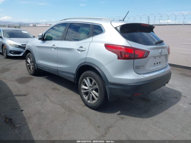 JN1BJ1CP3HW016435 Nissan Rogue Sport Sv