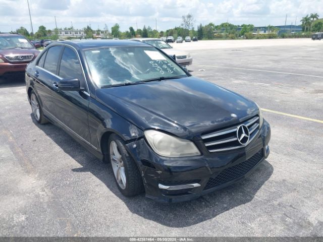 2014 MERCEDES-BENZ C 250 WDDGF4HB7ER314537 Photo 5