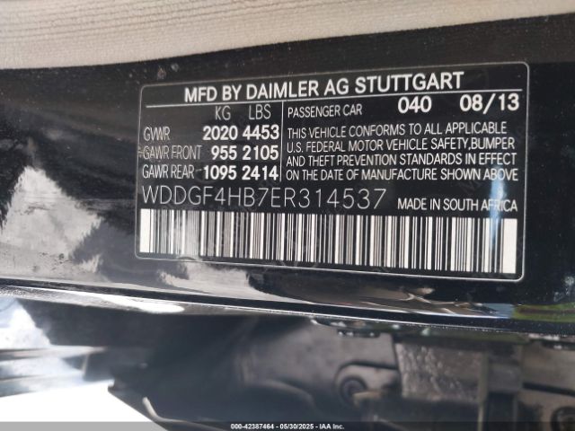2014 MERCEDES-BENZ C 250 WDDGF4HB7ER314537 Photo 8